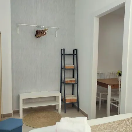 Estudio Con Gran Terraza Junto Al Centro Historico Apartment Malaga